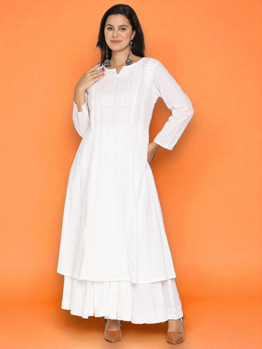 White Cotton Hand Embroidered Chikankari Kurta