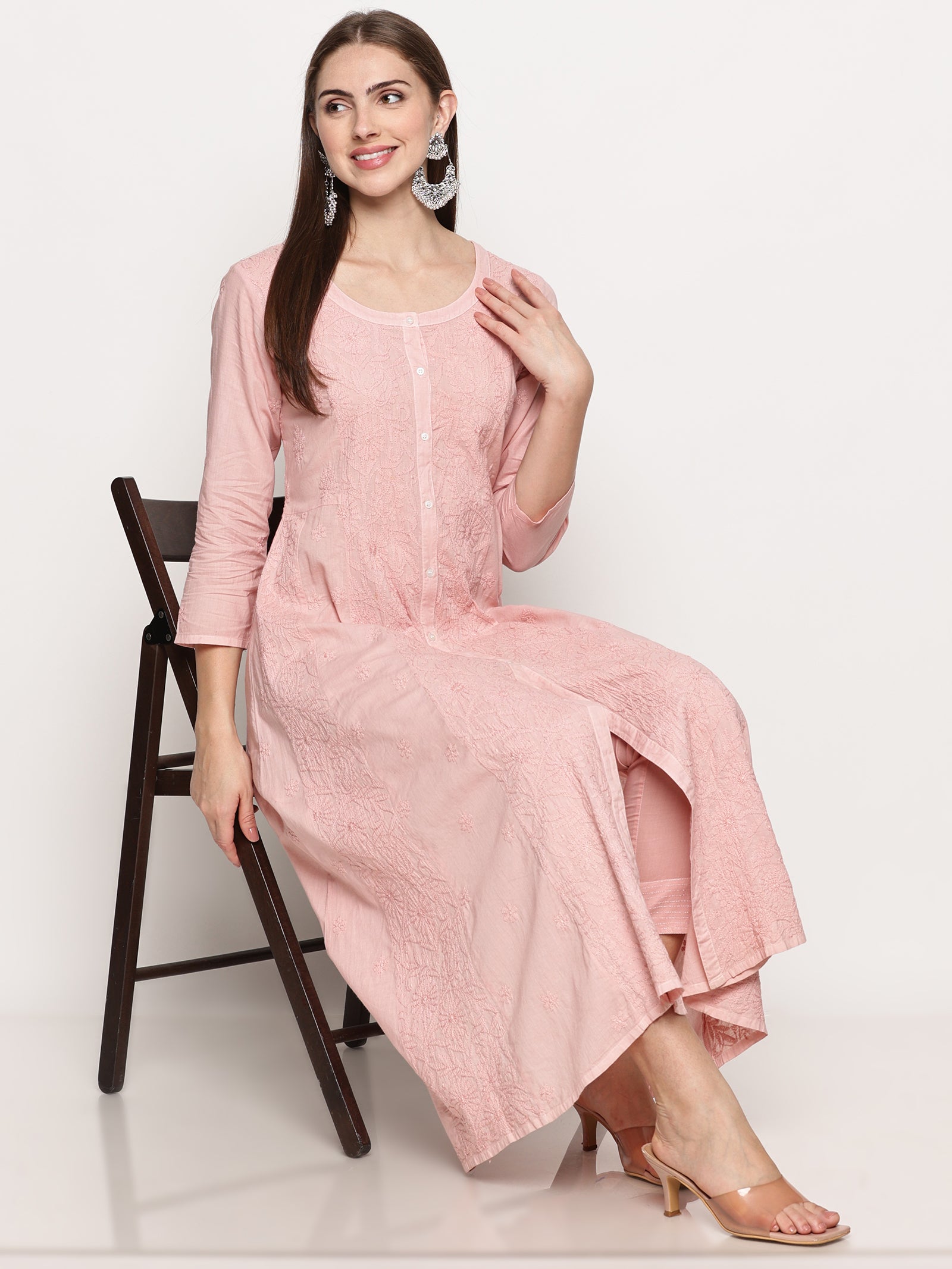 Women’s Cotton Hand-Embroidered Chikankari Kurti – Round Neck, 3/4 Sleeves, 46 Inches