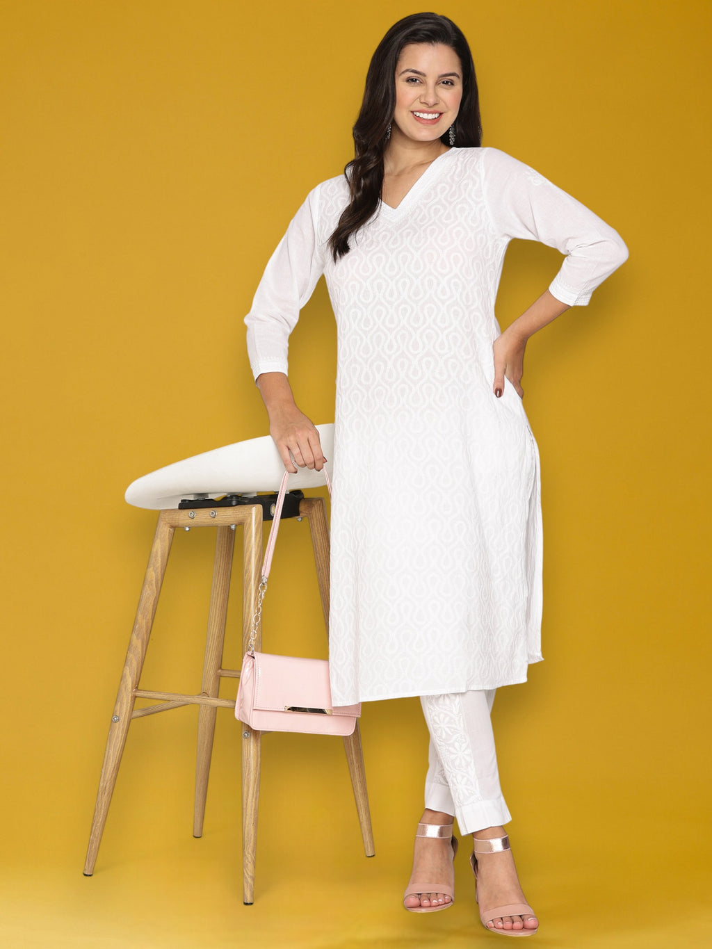 White Cotton Chikankari Straight fit Kurta